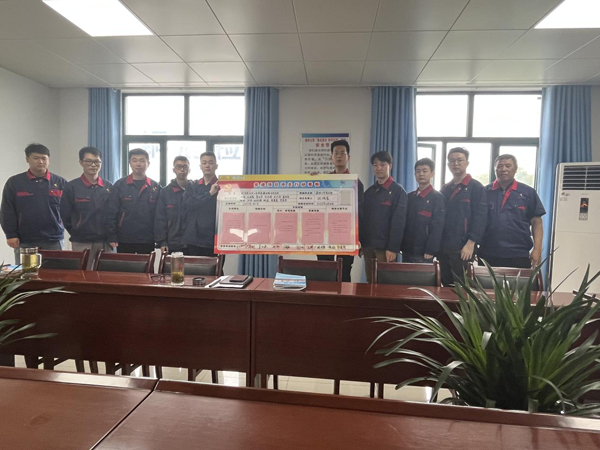 建材公司黨支部舉行黨建項目攻關(guān)行動承諾踐諾儀式 建材公司黨支部舉行黨建項目攻關(guān)行動承諾踐諾儀式